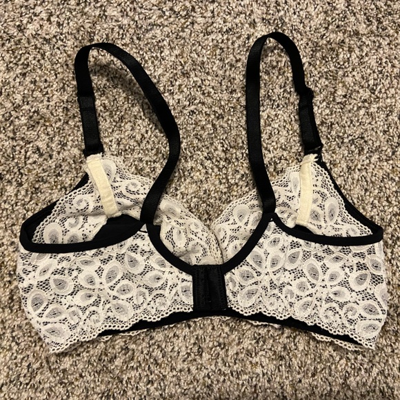 💕3/$30💕 Belabumbum Nursing Bra Size M - Picture 4 of 5